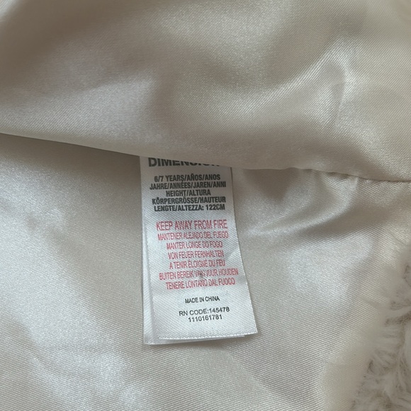 Kids Faux Fur Vest - Picture 6 of 10